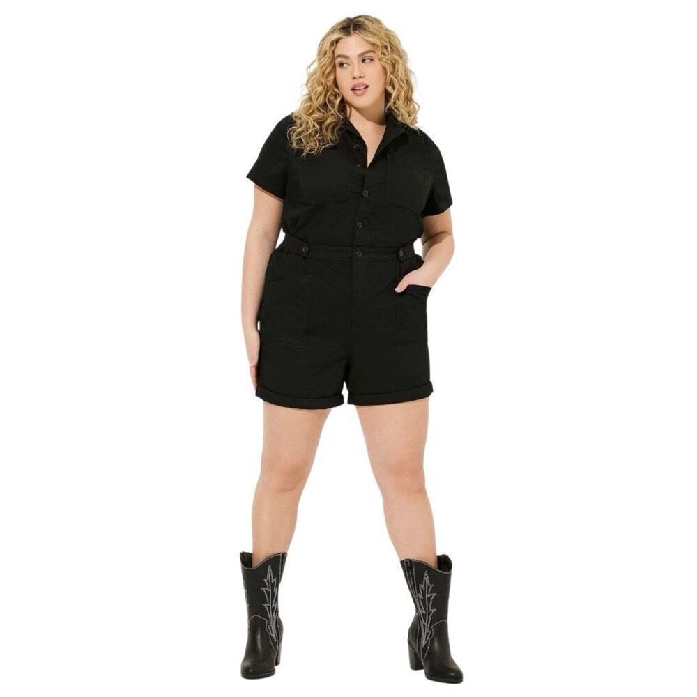 Torrid Deep Black 8 Inch Lightweight Twill Jumper Romper N0442